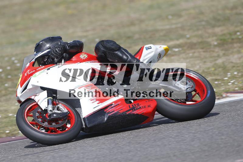 /37 09.08.2026  Pluess Motosport ADR/Freies Fahren/878
